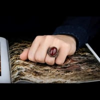 خاتم بحجر عقيق راقي من الفضة الإسترلينية الخالصة م...