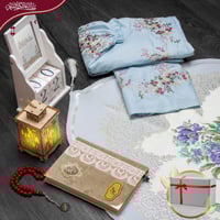 إهداء نسائي مميز بوكس فخم بطقم صلاة متكامل وبتصميم...