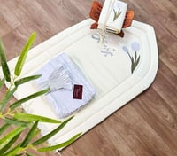 اطقم صلاة نسائي مطرز بالاسم