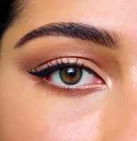 ACUVUE define 1 Day Grayzel