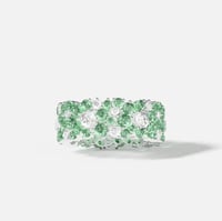 اخضر