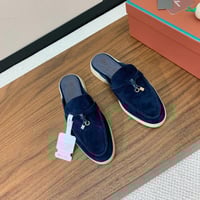 حذاء لورو بيانا