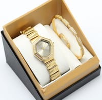 أطقم بروشا . ساعة . اسوارة . خاتم