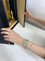 ساعه نسائي عصريه حديثه بارقام عربيه