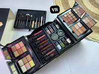 بوكس مكياج متكامل