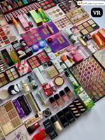 مجموعة مكياج متكاملة بشكلها الجديد