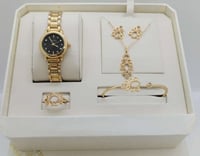 طقم نسائي راقي متكامل