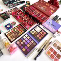 مجموعة مكياج روعه ومتكاملة