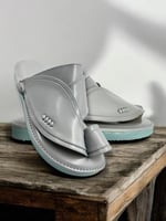 حذاء شرقي رجالي شيك