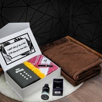 هديه رجاليه بوكس قماش شتوي وفروه وقلم بالاسم وعطر...