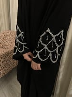 عباية كريب ملكي متوفره بخيارات