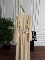 قفطان تفته راقي بتطريز كمبيوتر هندسي وحزام خصر