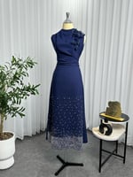 فستان سهرة باربي بتطريز ورد ليزر – كحلي وبيج