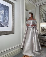 فستان سهرة طويل رصاصي تطريز فصوص كرستال يدوي كم را...