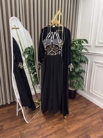 تصميم جمبسوت وبشت مميز بقماش سي واي بحريني