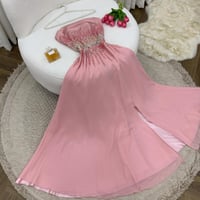 فستان سهرة لحمي تفته حرير ناعم خصر تطريز