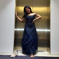 فستان سهرة 3 الوان كحلي ذهبي لحمي قماش سهرات على ر...