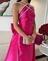 فستان سهره فوشي ظهر فيونكا على ذيل مع علاقي كرستال