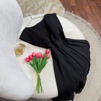 فستان العيد قصير لونين ابيض واسود خامة تفته