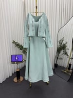 فستان "سماوي ملكي" بقطعتين وتطريز يدوي فاخر