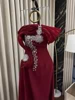 فستان سهرة باربي لونين بلمسة جازار وتطيرز يدوي فخم