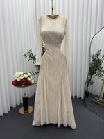 فستان "بيور لاسي" الأبيض - قمة الأناقة والدانتيل ا...