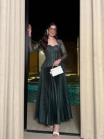 فستان "فلورنسا" الفاخر - ميكادو بليسيه بأكمام دانت...