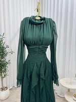 فستان سهرة شيفون زيتي - إطلالة كلاسيكية بطبقات الك...