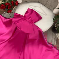 فستان سهرة فوشي خامة ميكادو دبل كلوش نافش