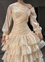 فستان "بيج لومينوس" ميدي بطبقات الأورجانزا