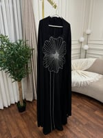 فستان سهرة لونين خامة باربي تطريز كرستال يدوي