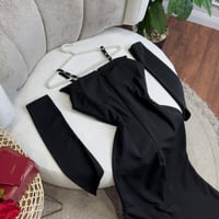 فستان أسود سهرة خامة لكرى صدر تطريز كرستال يدوي عل...