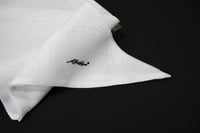 شماغ اليشمك الأبيض Y36-2024