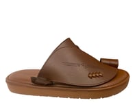 حذاء شرقي مرتفع ايطالي بنقش هندسي