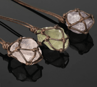 قلادة سترين خام