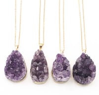 قلادة اميثيست ( جشمت ) خام