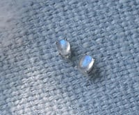 حلق حجر توباز فضة عيار 925