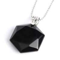 قلادة من حجر العقيق الاسود Black Agate