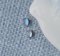 حلق حجر توباز فضة عيار 925