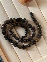 قلادة كهرمان (Amber )