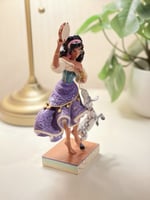 مجسم - ازميرلدا