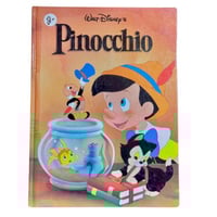 قصة مصورة - بينوكيو