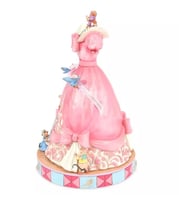 مجسم فستان سندريلا الموسيقي