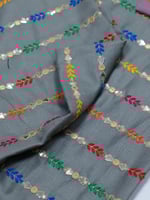 لينن مطرز على ترتر