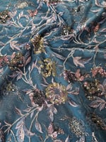 تل مطرز مشغو شك