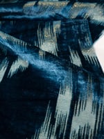 مخمل شيفون بلمعه