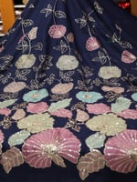 لنن مطرز مشغول على ترتر ( كحلي