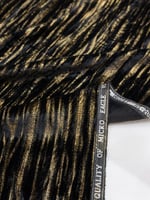 مخمل مكسر بلمعه