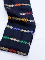 لينن مطرز على ترتر