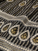 لنن مطرز مشغول على ترتر